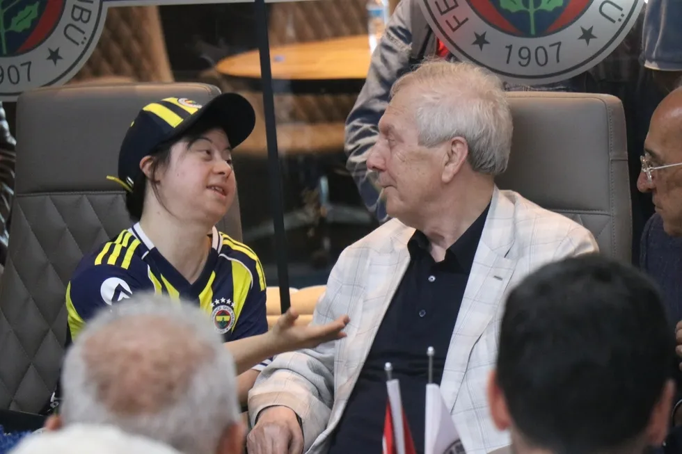 fenerbahce-baskan-adayi-aziz-yildirimdan-sampiyonlar-ligi-sozleri-1780230296482.jpeg Fenerbahçe Başkan Adayı Aziz Yıldırım'dan Şampiyonlar Ligi sözleri - 1