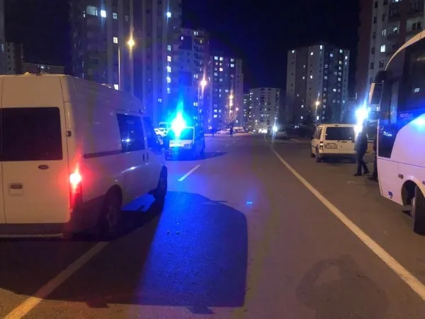 Kayseri'de bomba paniği! Yol kenarındaki şüpheli çanta polisi harekete geçirdi - 2