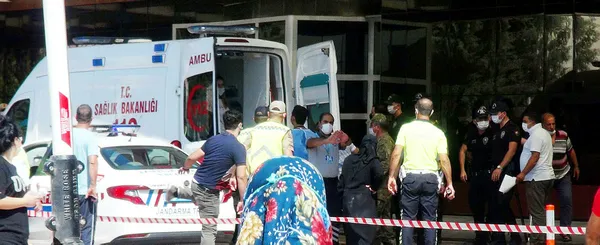 El Bab'da üs bölgesine alçak saldırı! 1 şehit 4 yaralı - 1