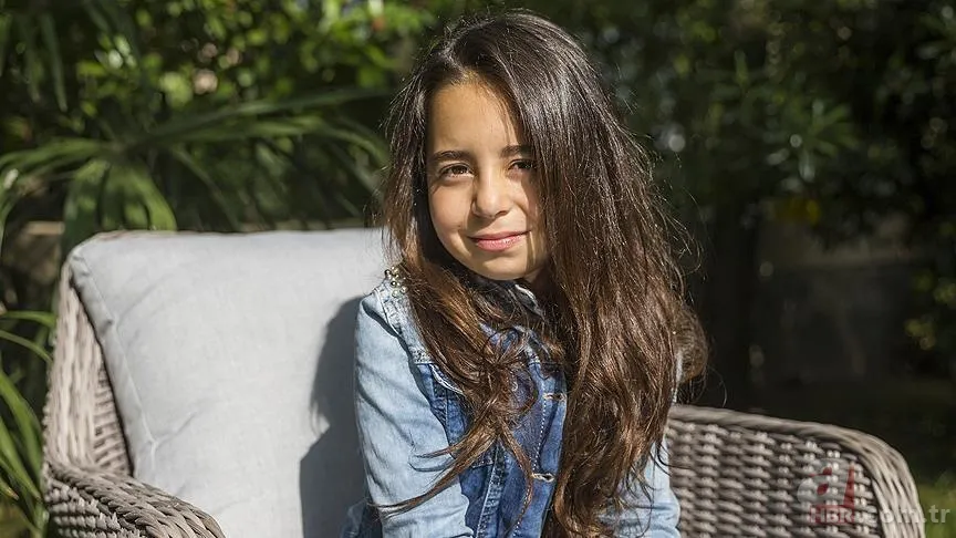 Elif dizisinin minik yıldızı İsabella Damla Güvenilir'in son haline bakın! Tam 10 yıl önce... 5