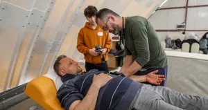 Sahra hastanesinde çalışan doktor duygulandırdı