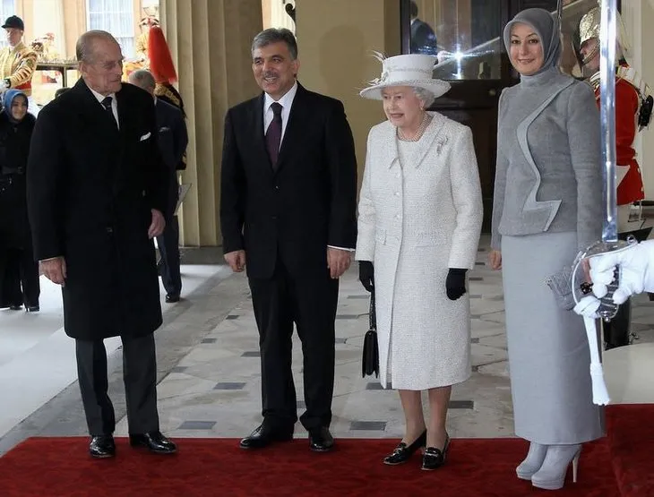 Abdullah Gül, krallar gibi karşılandı