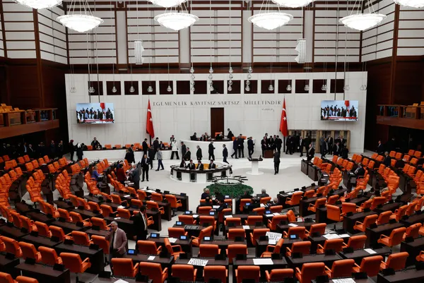 muhterem-ince-anayasa-mahkemesi-uyeligine-secildi-1665010381075.jpg Muhterem İnce Anayasa Mahkemesi üyeliğine seçildi - 3