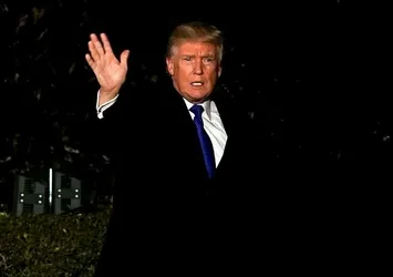 Davos Trump’ı tiye aldı