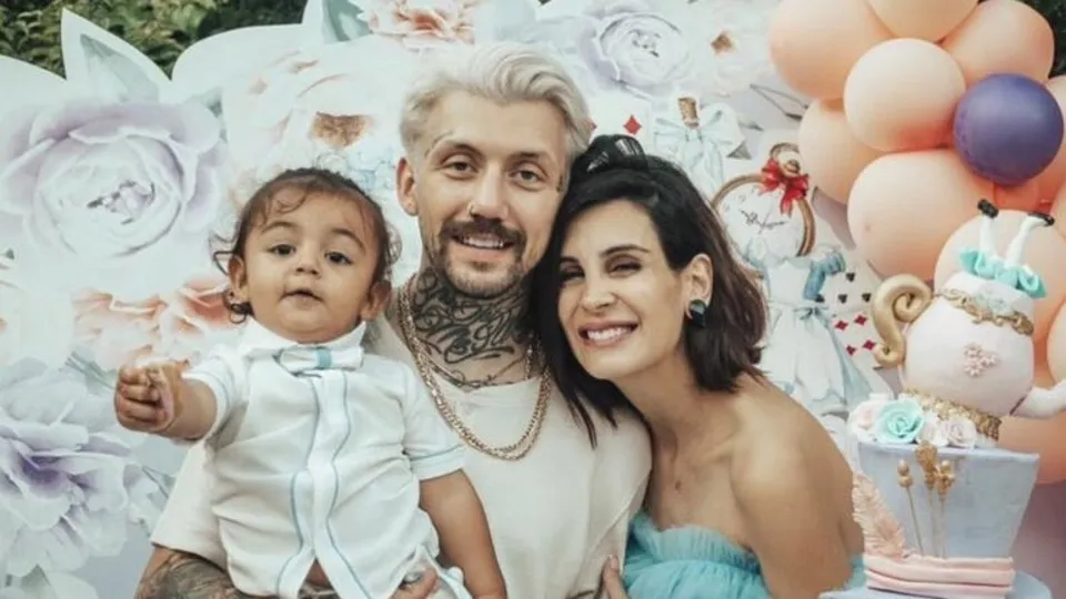 Fenomen Eylül Öztürk ikinci kez anne oldu! Sosyal medyadan duyurdu