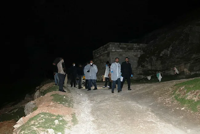 Şanlıurfa'da aileler arasında silahlı kavgası: 1 ölü, 6 yaralı - 5