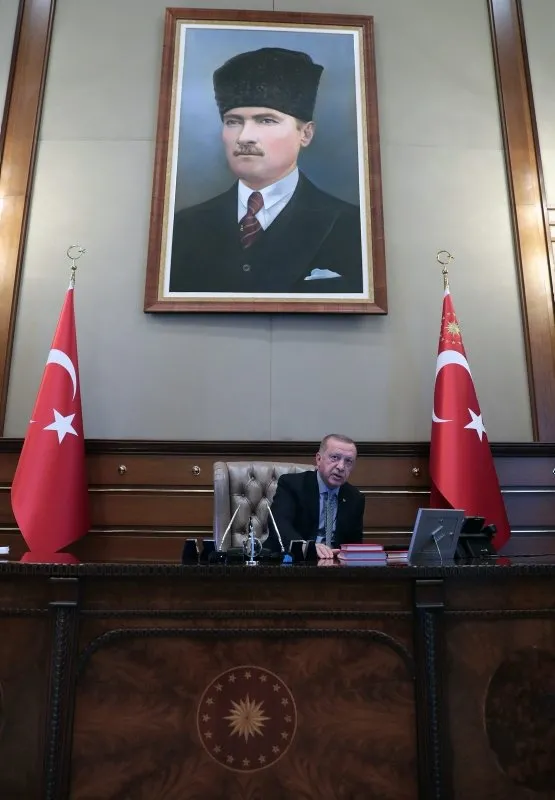 Başkan Erdoğan harekat merkezinden gelişmeleri takip etti!