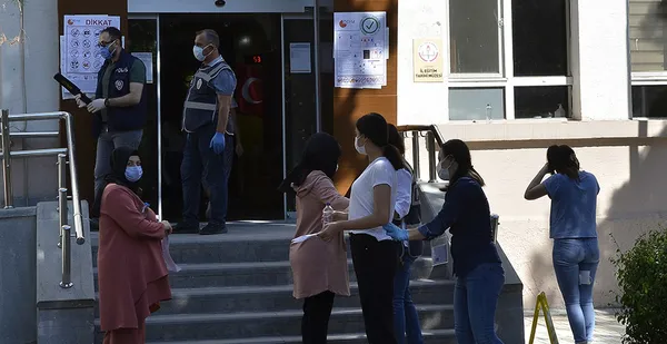 2022-kpss-ne-zaman-yapilacak-osym-kpss-2022-takvim-kpss-basvuru-tarihi-aciklandi-mi-1638699450168.jpg KPSS başvuru tarihi 2022! ÖSYM takvimiyle 2022 KPSS ne zaman yapılacak sorusu yanıt buldu mu? - 3