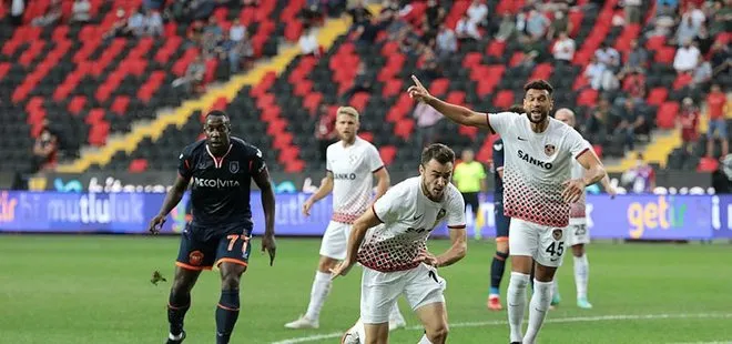 Gaziantep FK: 1 - Başakşehir: 0 MAÇ SONUCU | Gaziantep tarihe geçen golle güldü