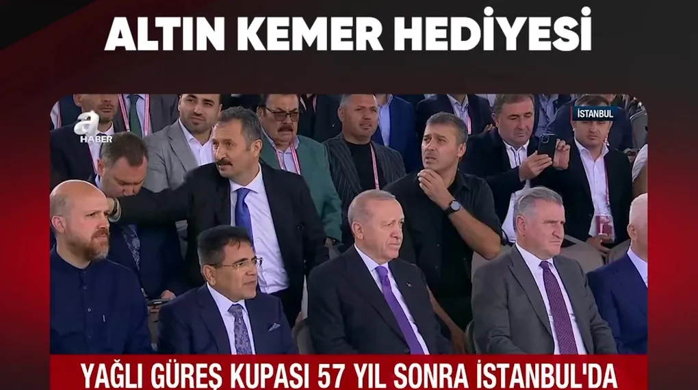 BAŞKAN ERDOĞAN'A ALTIN KEMER HEDİYESİ
