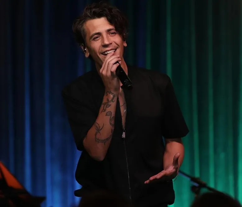 aralarinda-ibrahim-celikkol-da-var-unlulere-uyusturucu-operasyonunda-cok-sayida-gozalti-1775546018742.jpg Ersay Üner