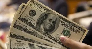 Dolar güne düşüşle başladı