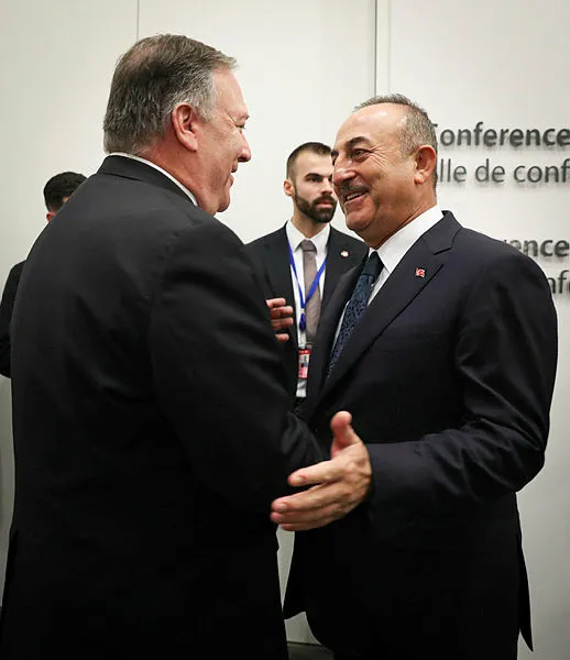 Son dakika: Mevlüt Çavuşoğlu, ABD Dışişleri Bakanı Mike Pompeo ile görüştü