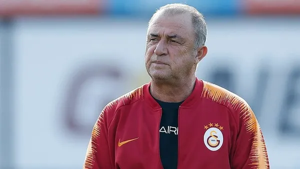 Galatasaray’ın PSV maçı ilk 11’ini Fatih Terim canlı yayında açıkladı! Ghezzal ve Morutan Cimbom’a gelecek mi?