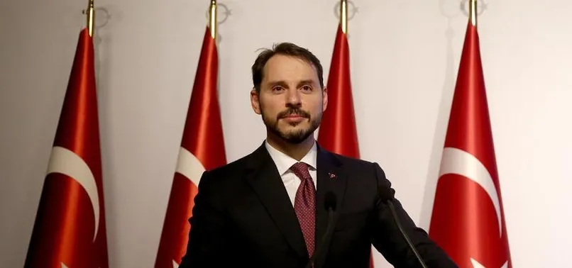 Bakan Albayrak Londra'da 11 finans kuruluşunun yöneticisi ile görüştü