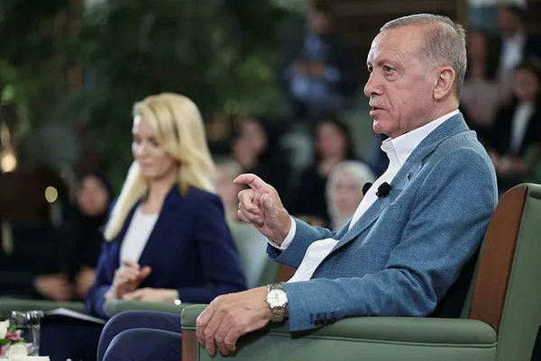 Başkan Erdoğan’dan Kızılay’a ilişkin açıklama: Kızılay çadır satamaz! Süratle yanlışı düzeltmeleri gerekir
