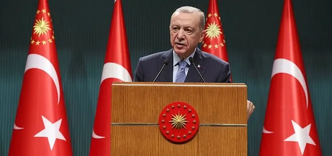 Başkan Erdoğan’dan Kabine toplantısı sonrası önemli açıklamalar: Gençlere vergisiz telefon, yeni Anayasa, ekonomide yol haritası...