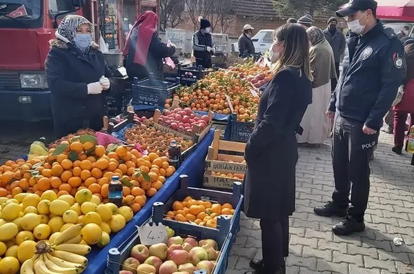1617984621679.jpg Son dakika: O illerde sokağa çıkma kısıtlaması başladı! Kısıtlama ne zaman sona erecek? Nereler açık olacak? - 6