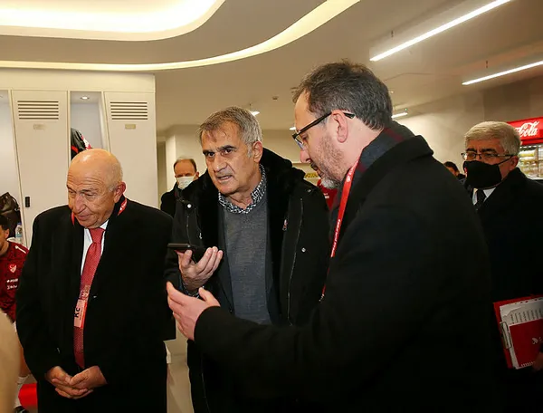 SON DAKİKA: Başkan Erdoğan Hollanda’yı yenen A Milli Takım’ı tebrik etti