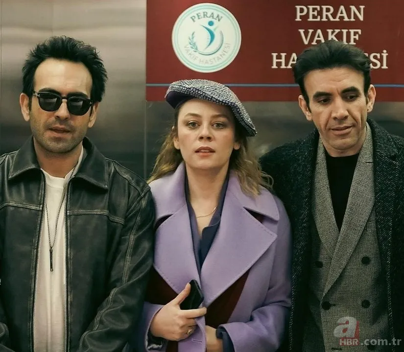 5 yıl evli kaldığı eski eşi... Bahar'ın Evren'i Buğra Gülsoy'un sarışın oğlu annesinin kopyası çıktı! 4