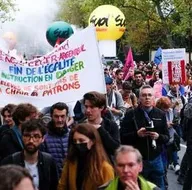 İngiltere’de grev büyüyor!