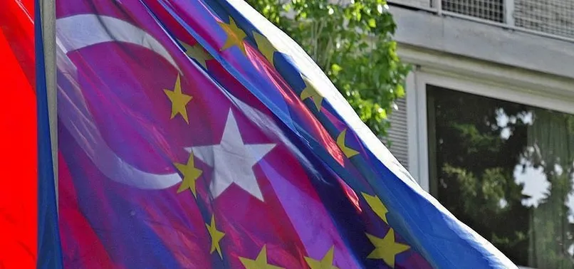 AB Komisyonu'ndan vize serbestisi için skandal rapor