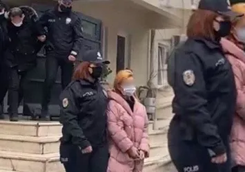 Doktorlar 10 günlük bebeği muayene edince şoke oldu! Vücudunda sigara yanıkları tespit edildi