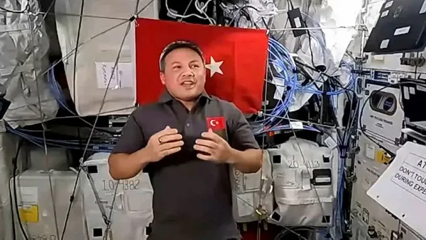 1706855142334.jpg Türkiye'nin ilk astronotu Alper Gezeravcı uzaydan döneceği saat belli oldu! Yolculuk ne zaman başlayacak? Nereye inecek? - 8