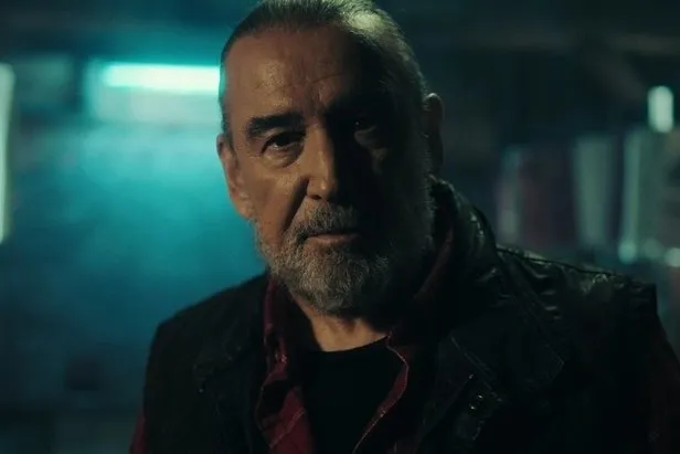 osman-sinavdan-yalniz-kurt-iste-merakla-beklenen-atv-dizisi-yalniz-kurt-1-bolum-fragmani-1643134796045.jpg Osman Sınav’dan Yalnız Kurt! İşte merakla beklenen atv dizisi Yalnız Kurt 1. bölüm fragmanı