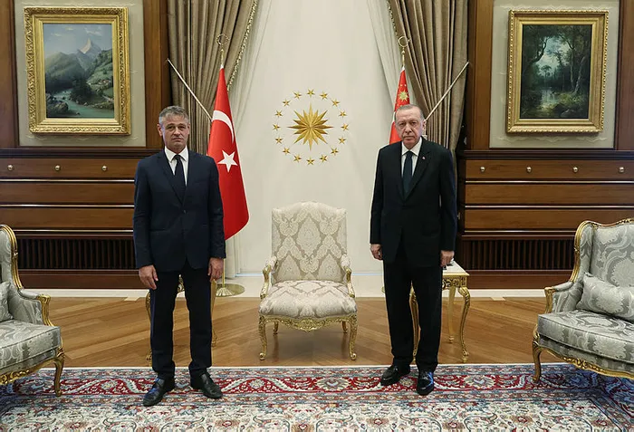 Son dakika: Büyükelçilerden Başkan Erdoğan’a güven mektubu