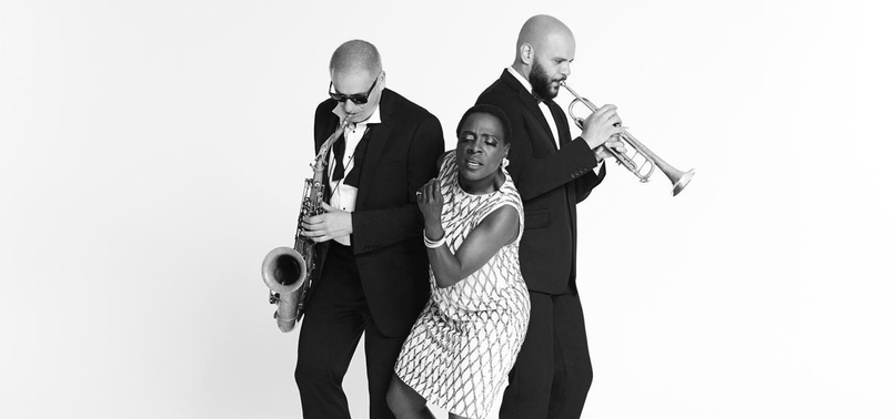 Amerikalı ünlü şarkıcı yaşamını yitirdi