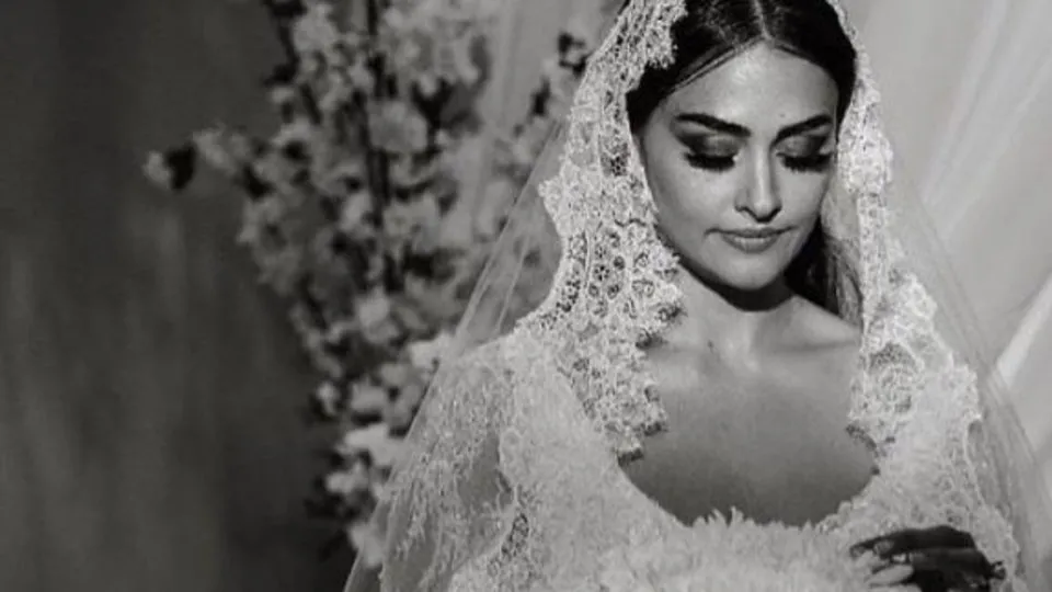 esra bilgic ve gokhan tore mutluluga evet dedi