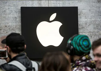 Apple'dan "tarihi" yükseliş
