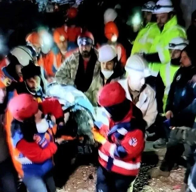 Depremin 7. gününde mucize kurtuluşlar! Umutlandıran haberler geliyor