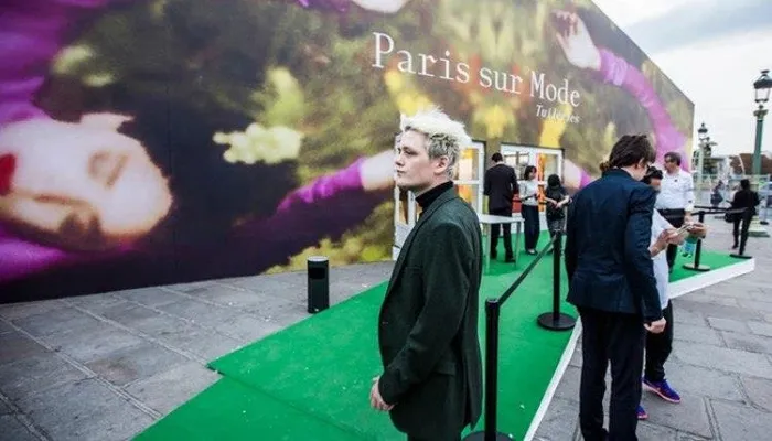 post-truth-hayali-marka-paris-moda-haftasinda-1740683624460.jpeg (Foto: ahaber.com.tr)