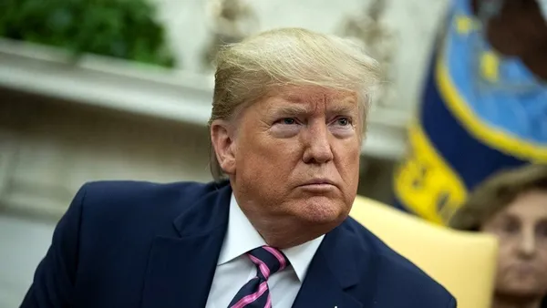 twitterdan-donald-trumpa-yonelik-yeni-hamle-hesabini-bir-daha-acmayacagiz-1612996174097.jpg Twitter'dan Donald Trump'a yönelik yeni hamle! "Hesabını bir daha açmayacağız"