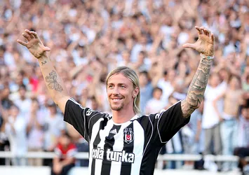 Guti, Beşiktaş'a transfer olduğunu açıkladı!