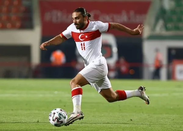 Galatasaray’da iki transfer tamam! Halil Akbunar ve Deniz Undav geliyor