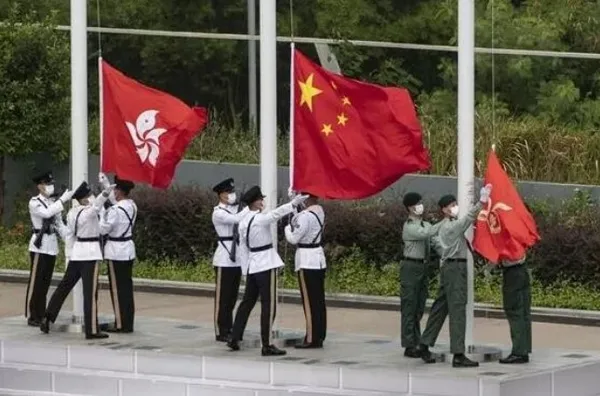 cinde-askeri-darbe-iddiasi-devlet-baskani-tutuklandi-dedi-ortalik-karisti-1664026726264.jpg Çin’de askeri darbe iddiası! Devlet başkanı tutuklandı dedi ortalık karıştı - 4