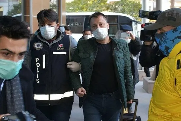 Son dakika: CHP'li Menemen Belediyesi'ne dev operasyon! Belediye Başkanı Serdar Aksoy tutuklandı - 5