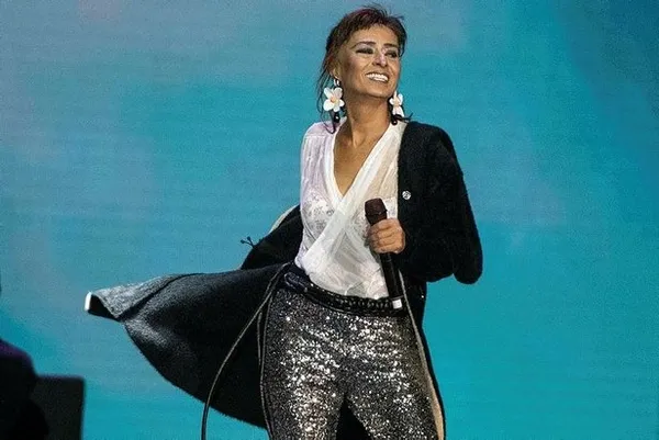 136 ünlü diken üstünde! İki görevliye soruşturma açıldı! Yargılanacaklar