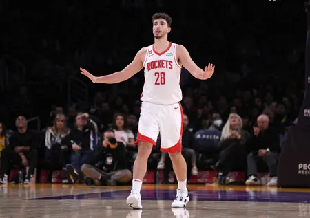 NBA'de Alperen Şengün fırtınası! LeBron James karşısında kariyer rekoru kırdı