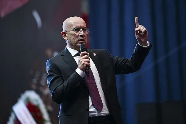 kemal-kilicdaroglunun-delege-uc-kagidina-yandas-fatih-portakaldan-tepki-boyle-antidemokratik-liste-mi-olur-sul-1695667882158.jpg Kemal Kılıçdaroğlu’nun delege üç kağıdına yandaş Fatih Portakal’dan tepki: Böyle antidemokratik liste mi olur, sülale boyu akraba partisi - 5