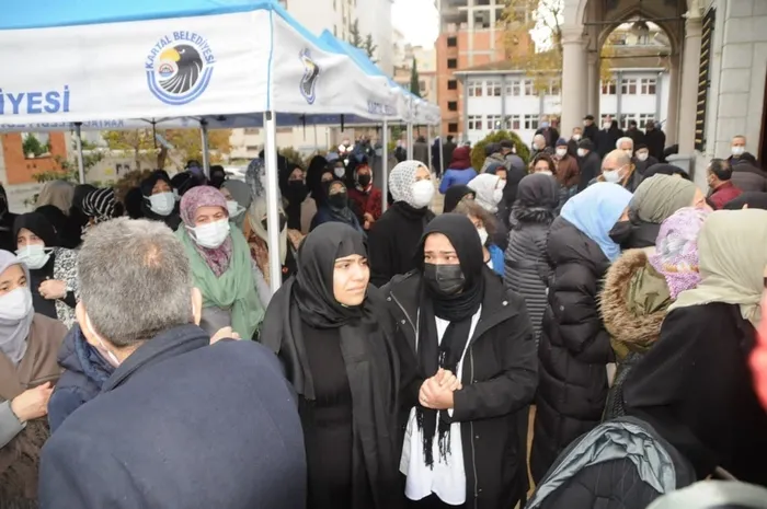 Merkez Bankası Başkanı Kavcıoğlu’nun kız kardeşi Serap Görcü son yolculuğuna uğurlandı