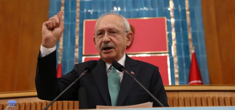 7'lide liste krizi! Önce DEVA şimdi Gelecek Partisi... Ahmet Davutoğlu'ndan "sıkıntı çekilir" sözleri! CHP'de de istifaların eli kulağında