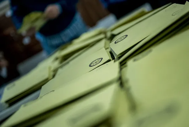 İzmir seçim sonuçları! 31 Mart 2024 İzmir Büyükşehir Belediye Başkanlığı yerel seçim sonucu ve oy oranları- AK Parti, MHP, CHP, İYİ Parti