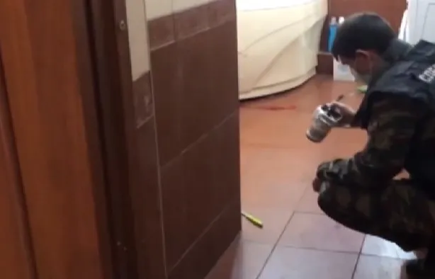 Rusya’da vahşet! Sevgilisini ve 9 yaşındaki kardeşini işkence ile öldürdü - 5