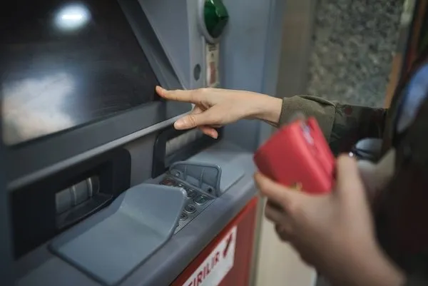 Kıdem tazminatı alacaklara listelendi:1 3 5 10 15 20 yıla göre değişti! Temmuzdan itibaren hesaplara...