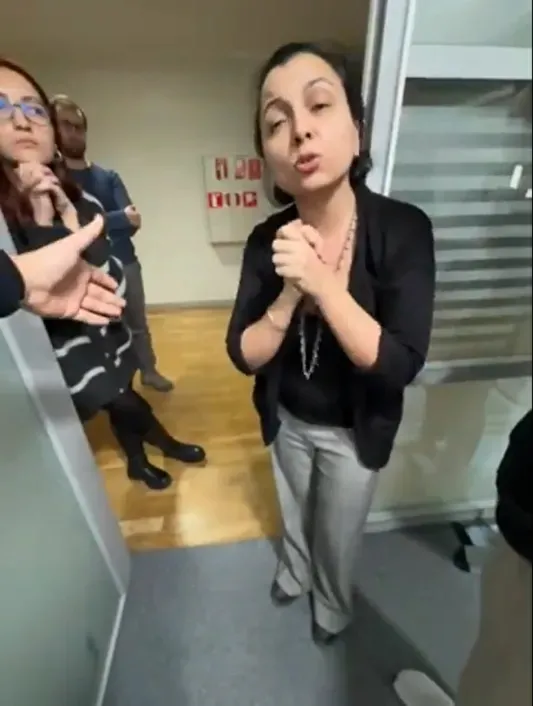 Hem İslam düşmanı hem de PKK yandaşı! İşte sözde akademisyen Zeliha Gizem Sayın’ın utanç veren karnesi