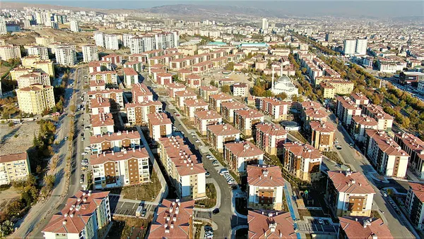 Yaralar sarıldı! 5 milyon kişiye yeni yuva - 3
